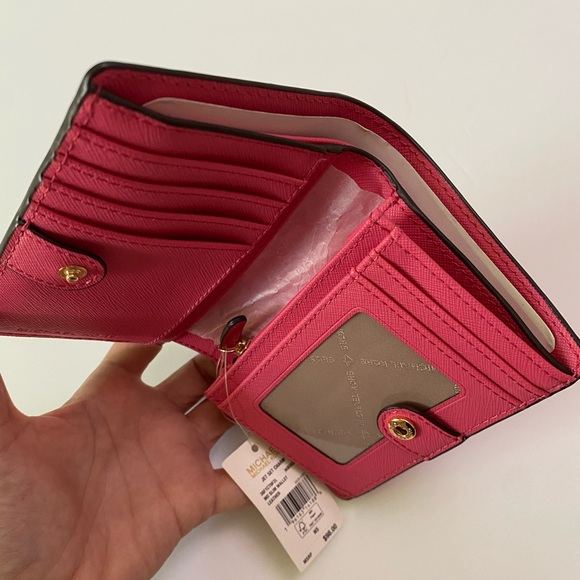 Nwt MK Wallet - Picture 3 of 6